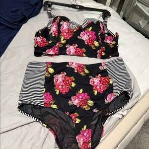 Floral and Striped Bustier swimsuit set
